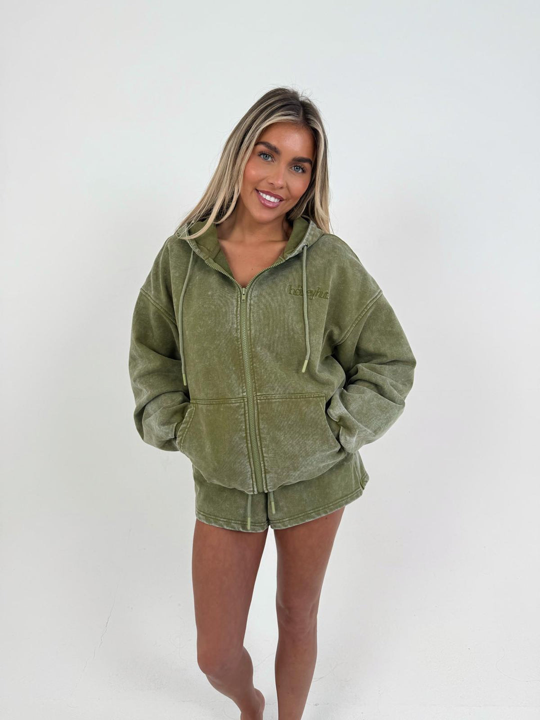 THH Full Length Zip Jacket - Olive