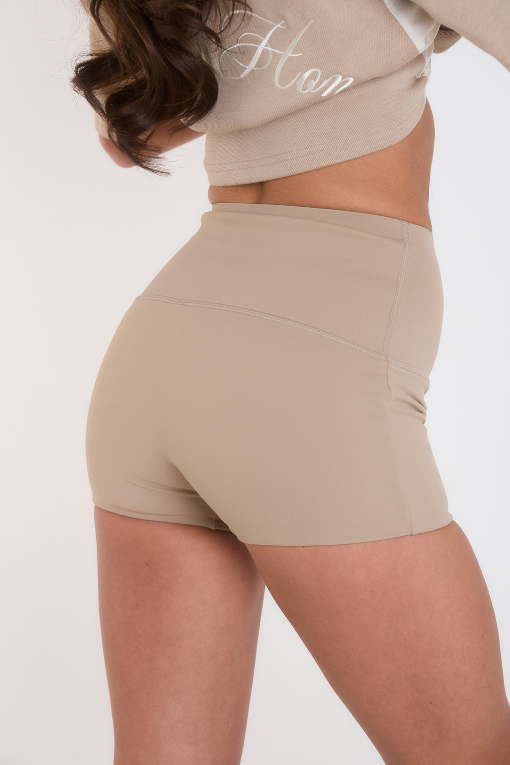 ‘Signature Staples’ High Waist Hot Pants - Beige