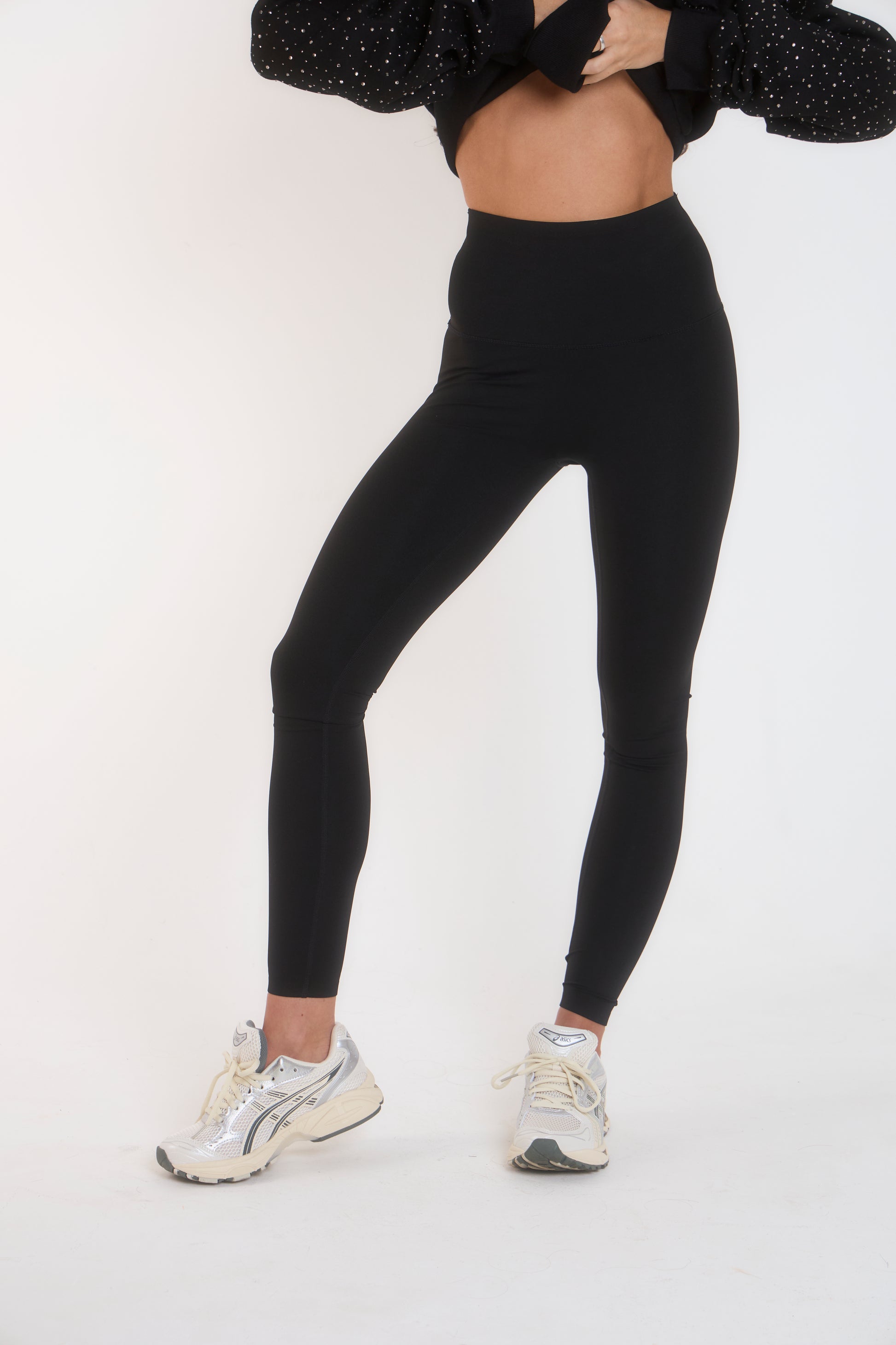 ‘Signature Staples’ High Waist Leggings - Black
