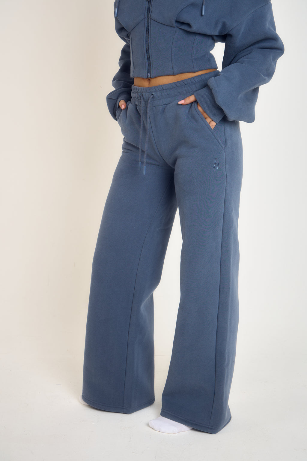 ‘Signature Staples’ Wide Leg Joggers - Blue