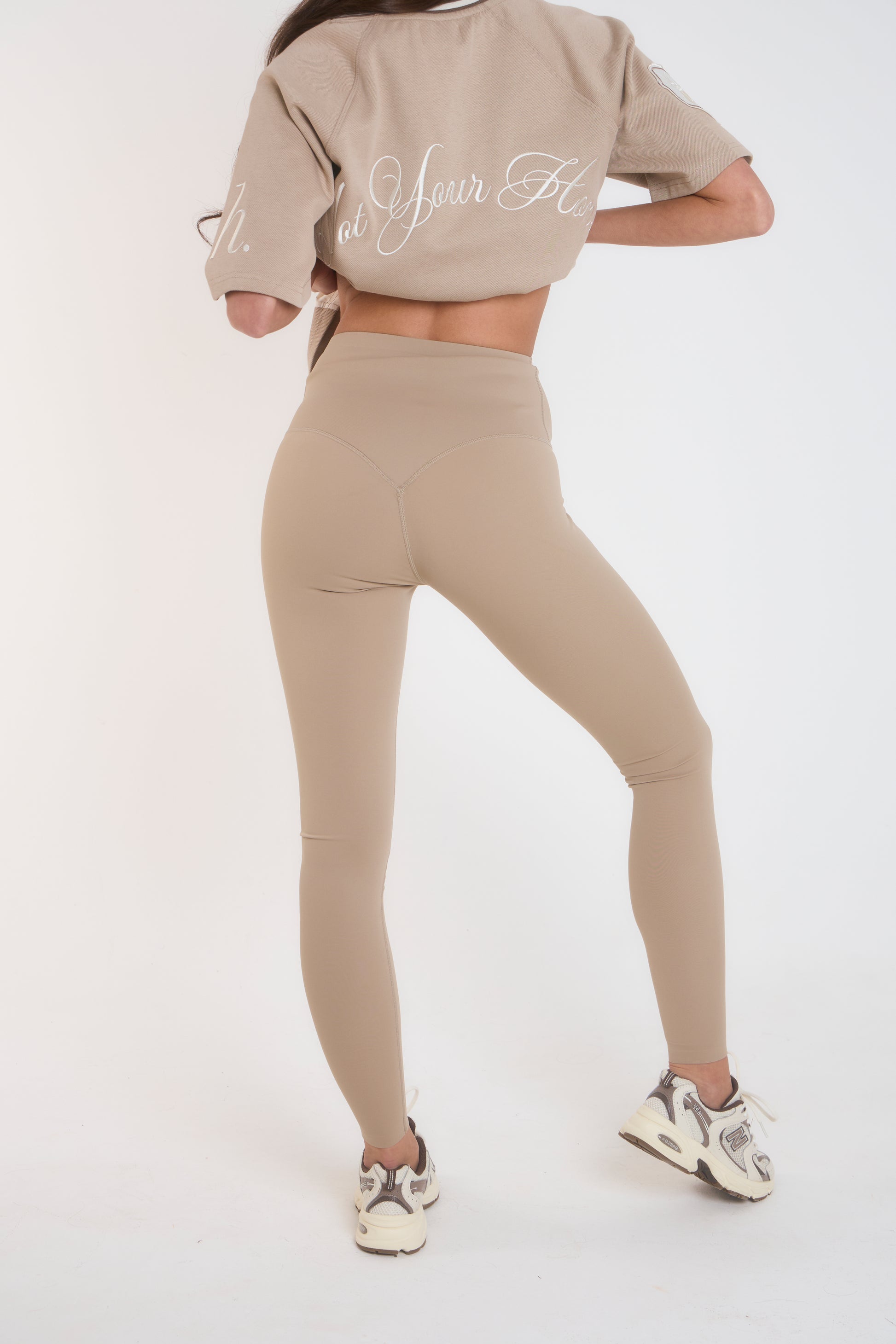‘Signature Staples’ High Waist Leggings - Beige