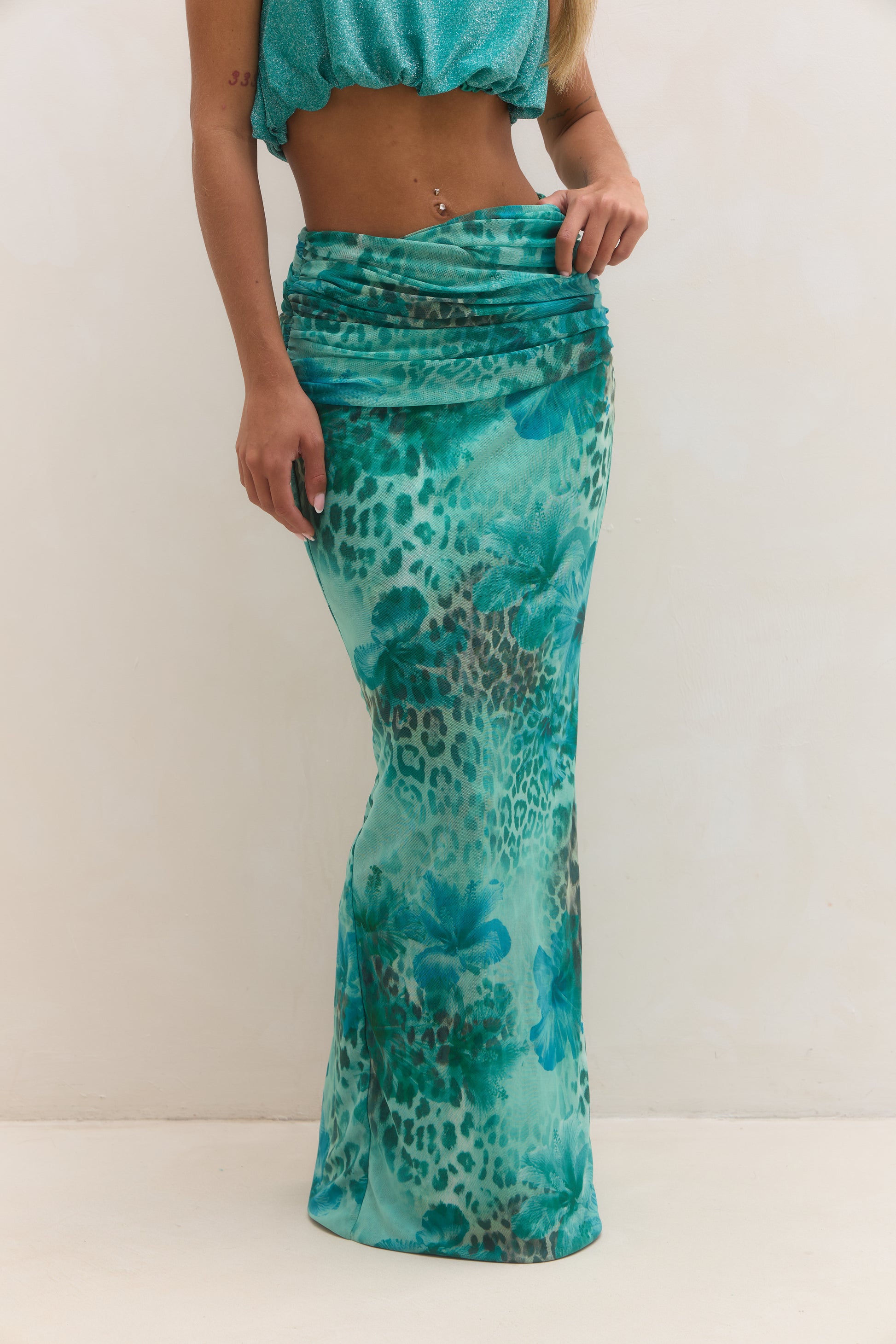 Ruched Waist Maxi Skirt - Turquoise Print