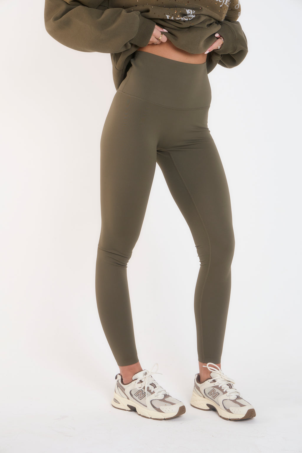 ‘Signature Staples’ High Waist Leggings - Khaki