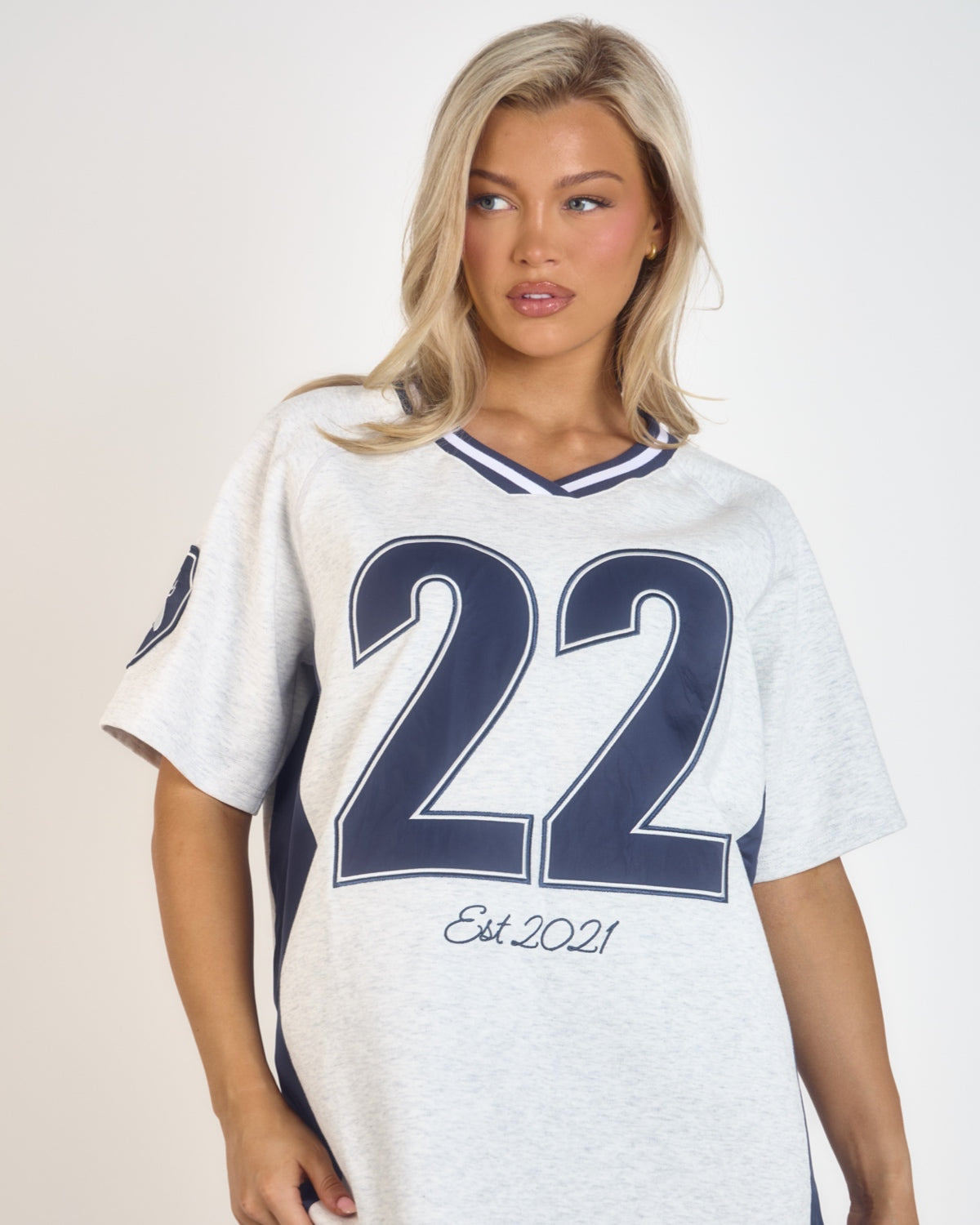 ‘Signature Staples’ Sports Jersey - Grey