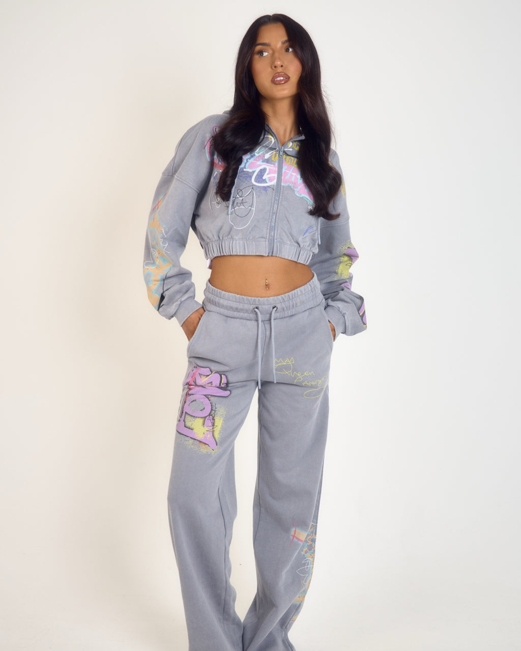 THH Wide Leg Jogger - Grey Graffiti
