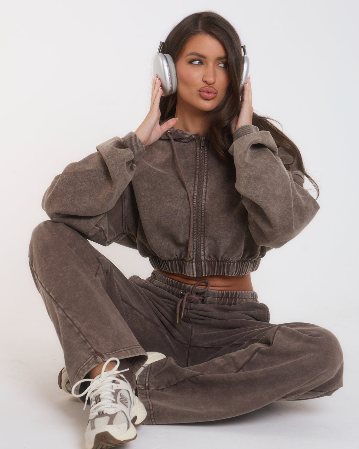 THH Crop Zip Jacket - Mocha